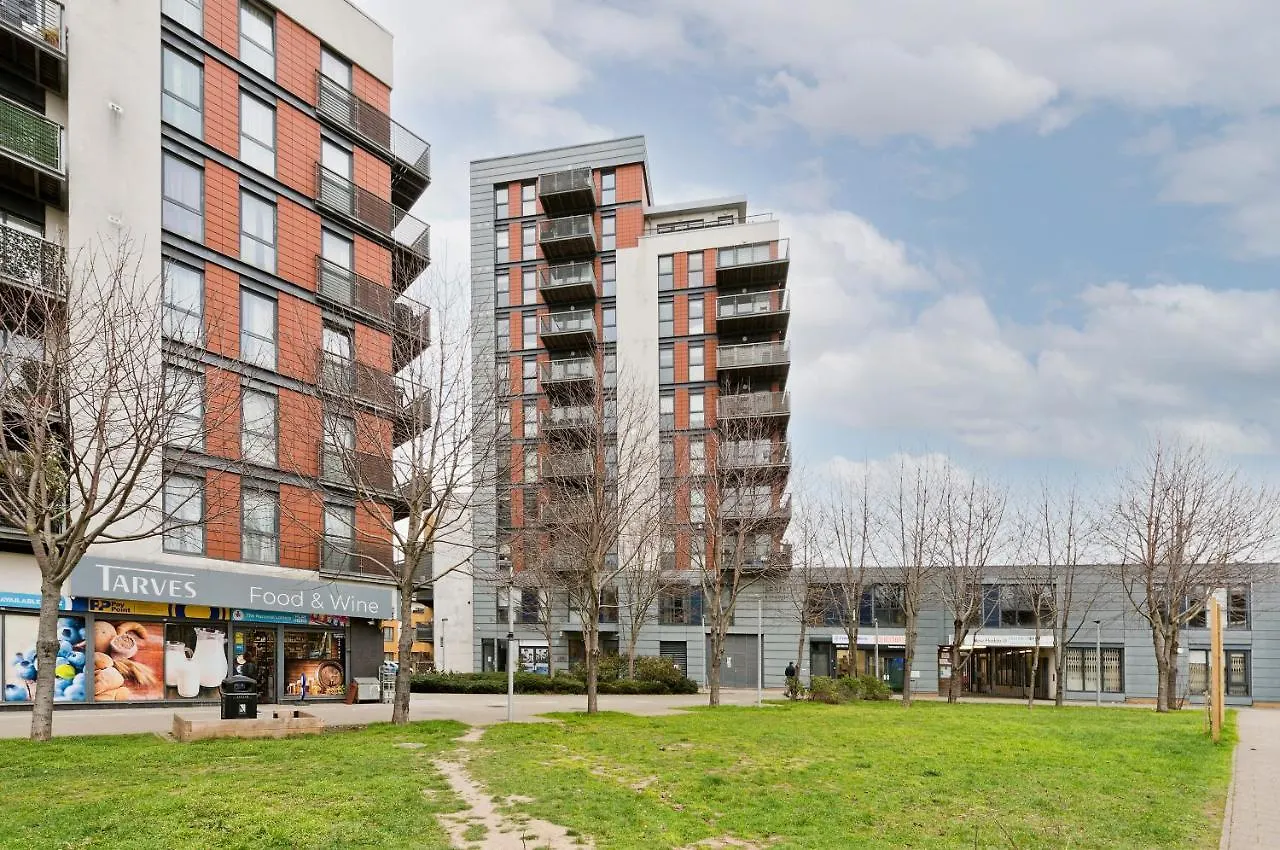 Apartment Bright Greenwich Flat Near Canary Wharf By Underthedoormat London